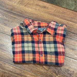 Men’s Eddie Bauer Plaid Button-Up Flannel